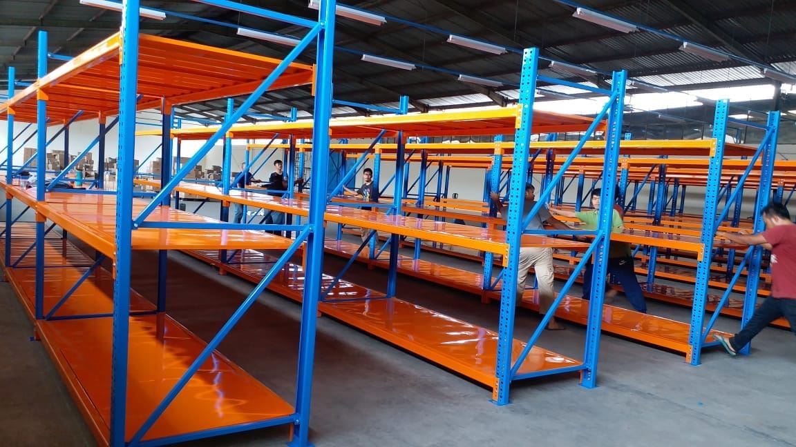 Bagaimana Pabrik Rak Menjamin Kualitas dan Ketahanan Produk