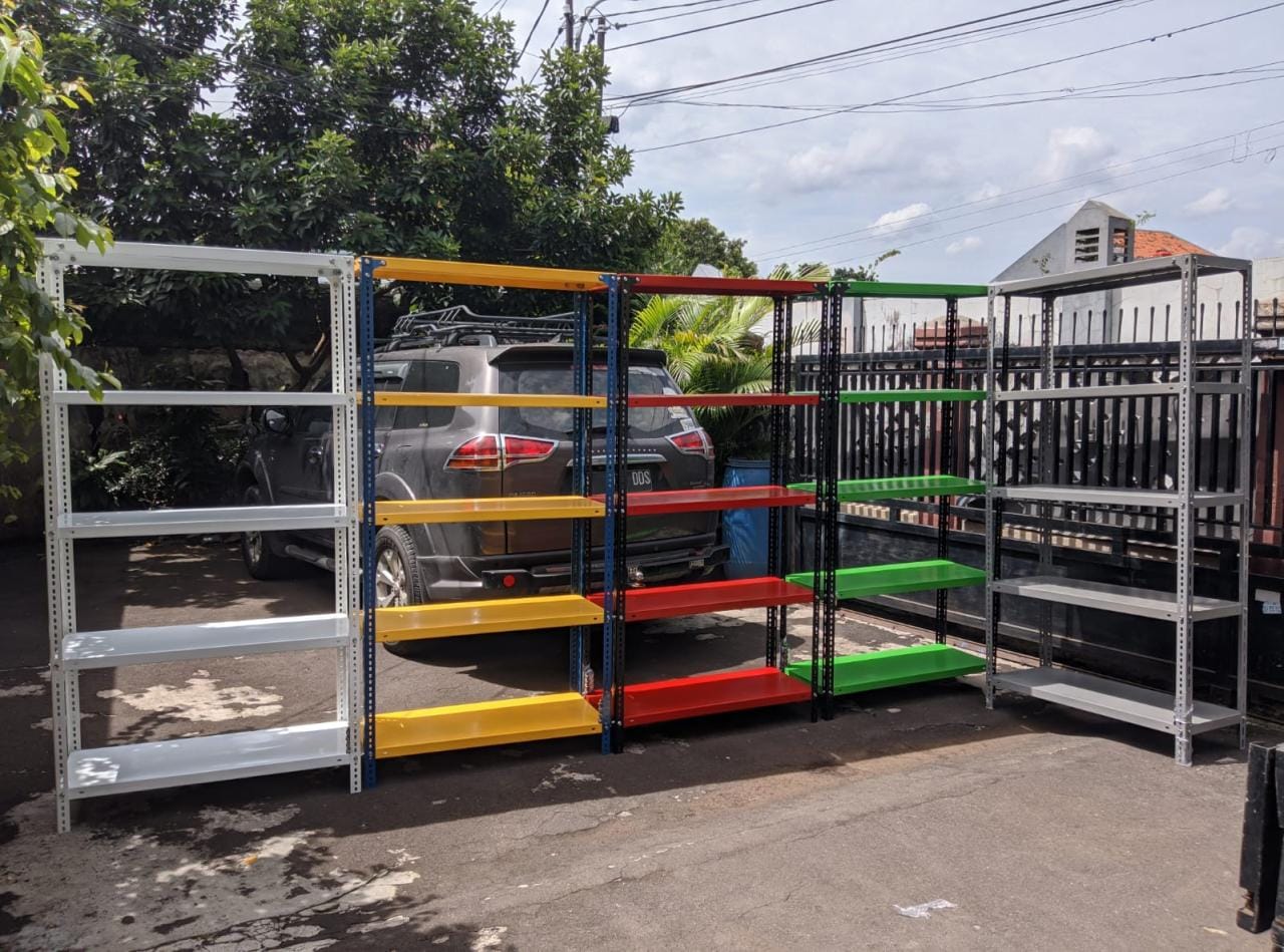 Panduan Memilih Rak yang Tepat untuk Bisnis dan Gudang Anda